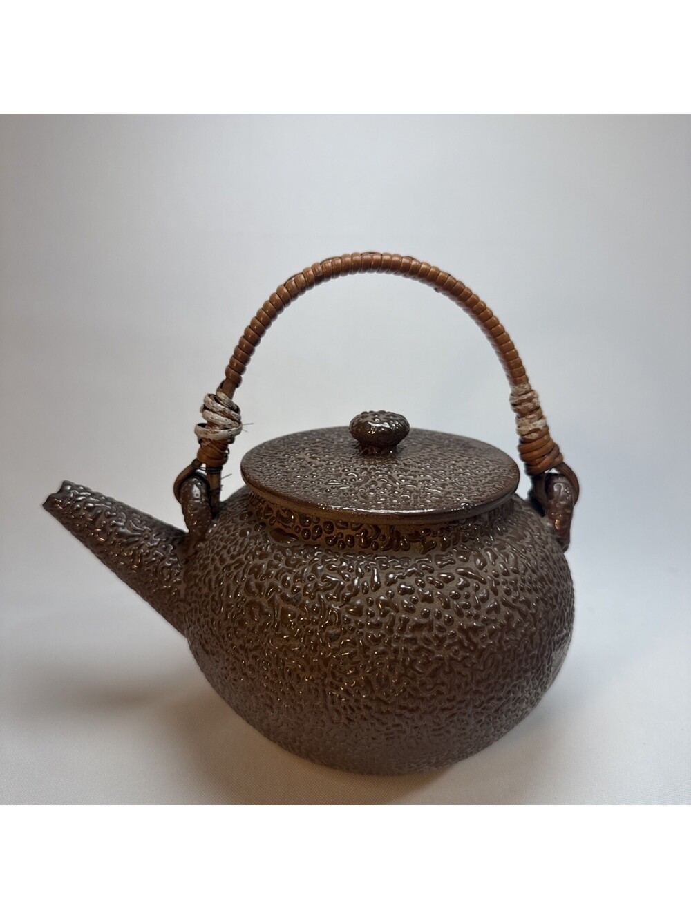 Japanese Teapot Orange Peel Reticulated Glaze, Unique Meiji Period